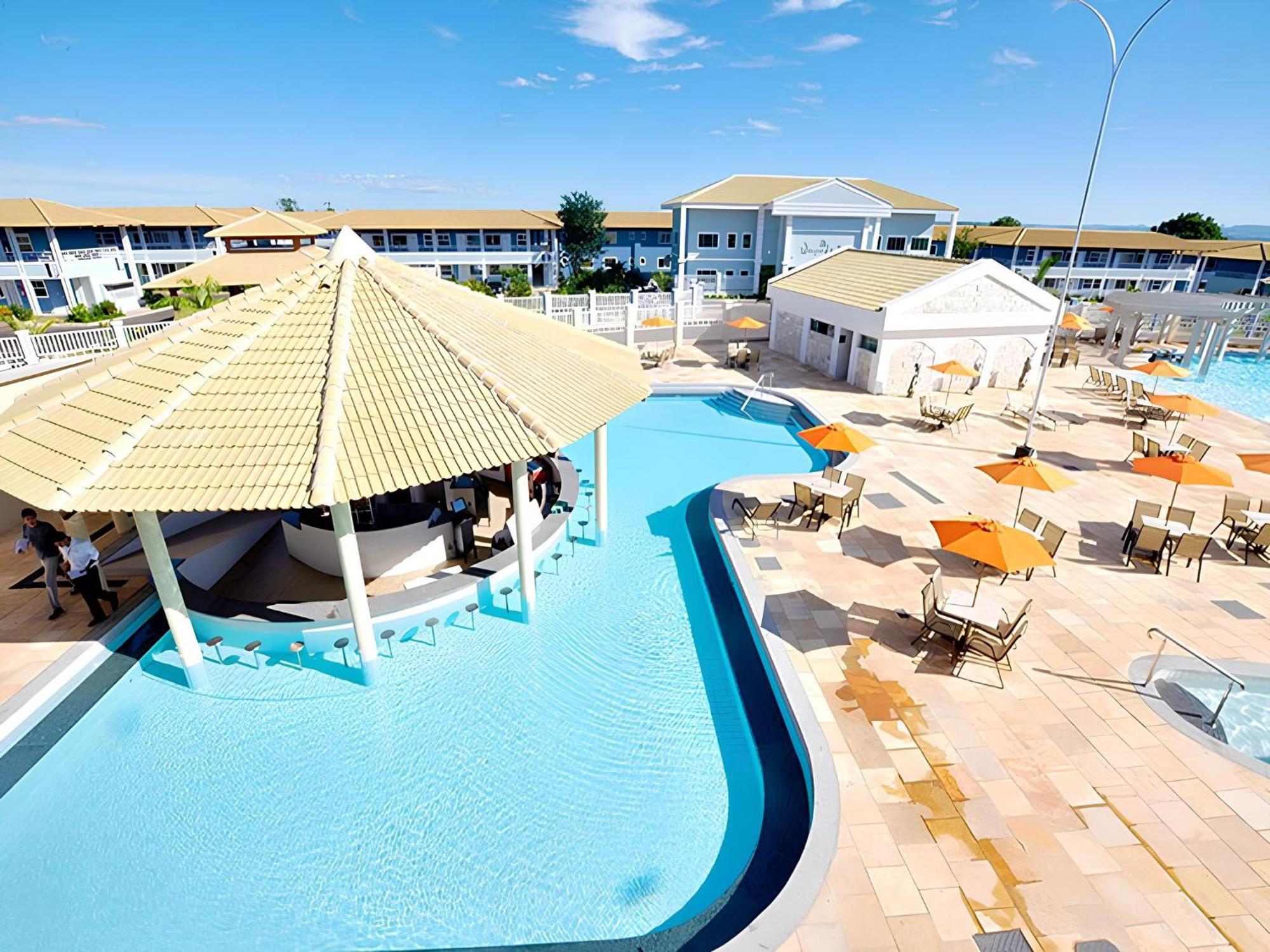 L'acqua Diroma 12345 - Cn Aparthotel